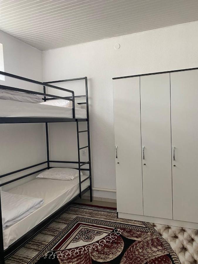 Bed and Breakfast Karakol-Guest Esterno foto